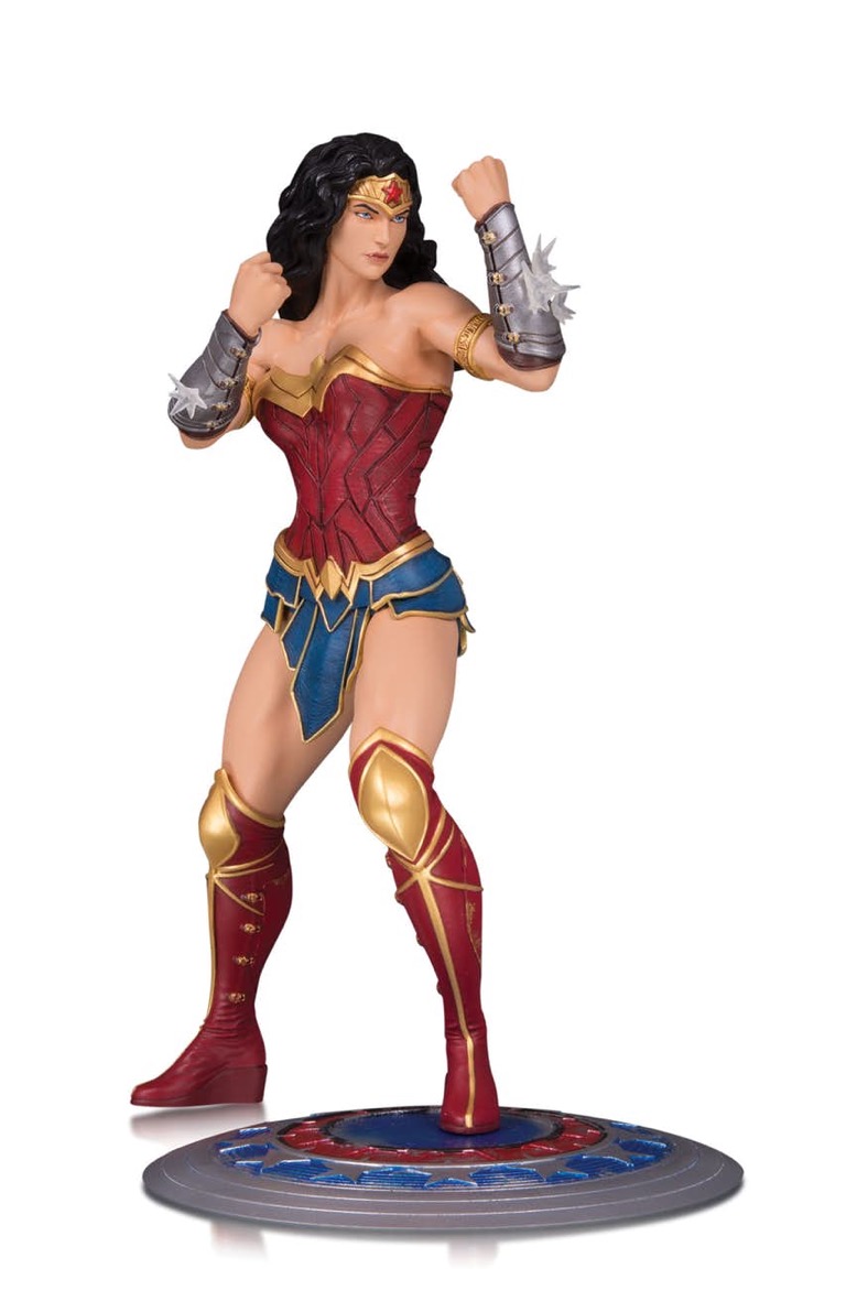 DC Core Wonder Woman PVC Statue