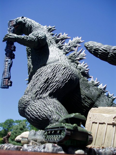 godzilla07